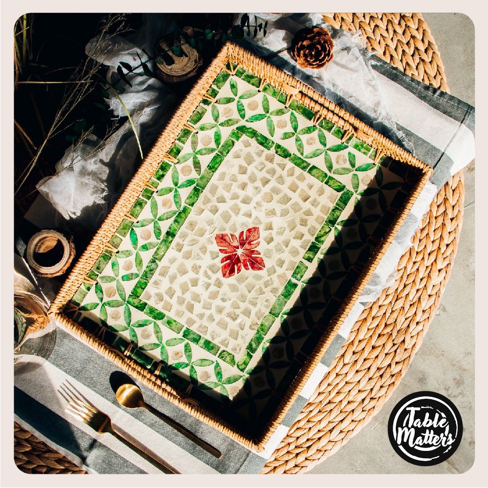 21-Hydrangea-Rattan-Tray-Large-ProductListing